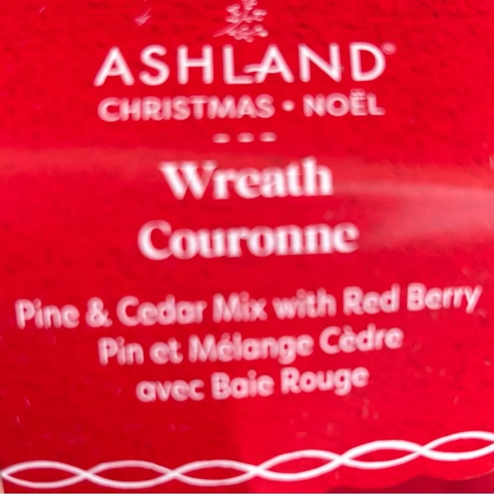 NWT set of 5 faux pine & cedar mix with red berry Christmas wreaths bundle
